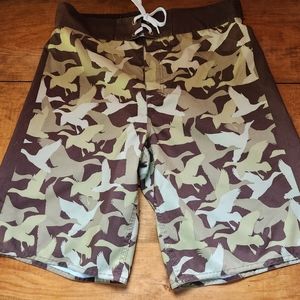 Duck Dynasty Camoflauge Board Shorts Swim Trunks - Size 34